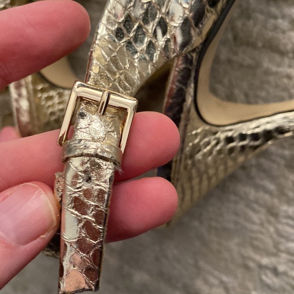 Size 10 sling back peep toe snake skin metallic gold - Picture 5 of 6